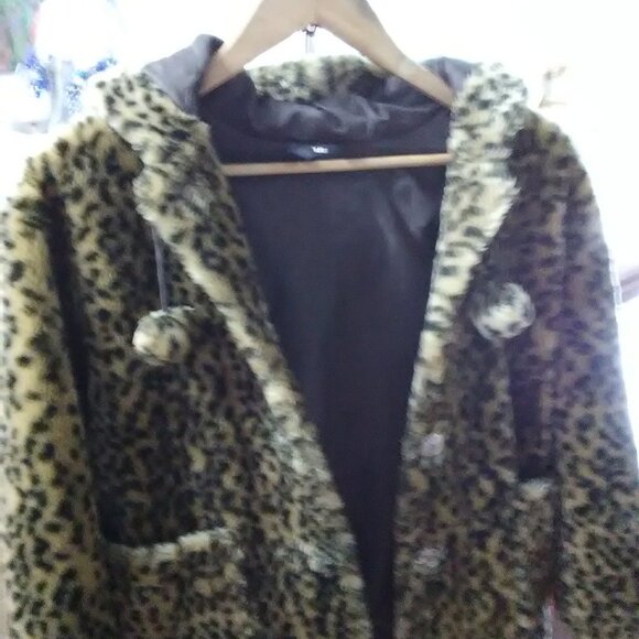 Girls Faux Fur Jacket - Picture 3 of 4